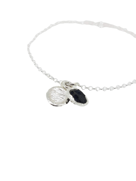 Þingvellir lava bracelet