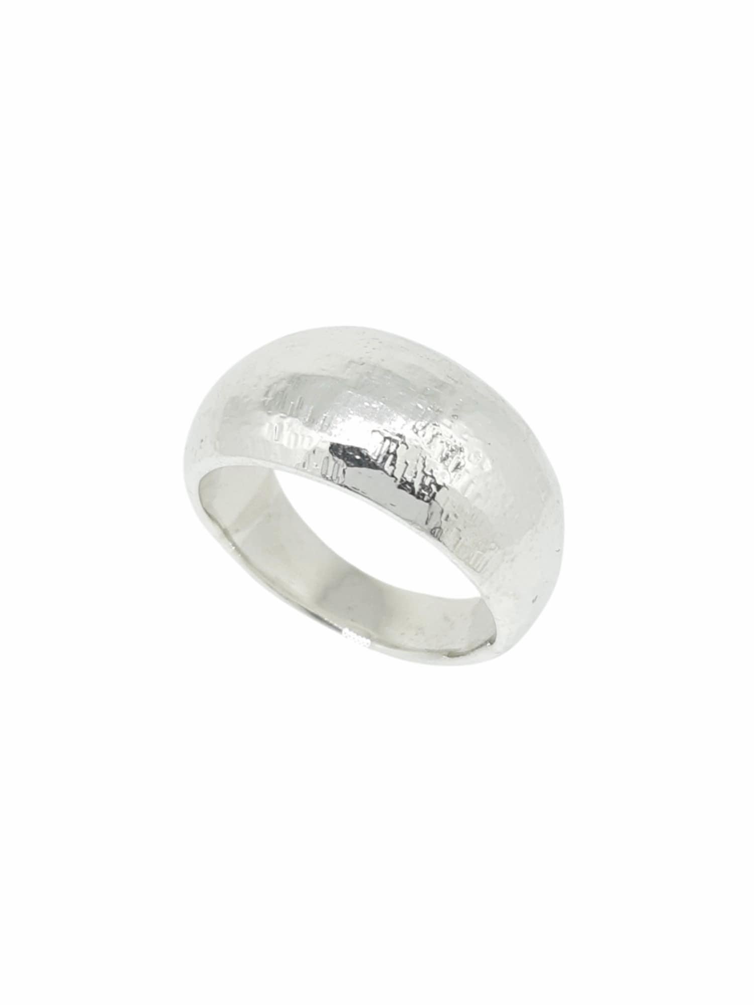 Viking silver ring,,hannað og smiðað á Islandi af Montoro Gullsmiði.