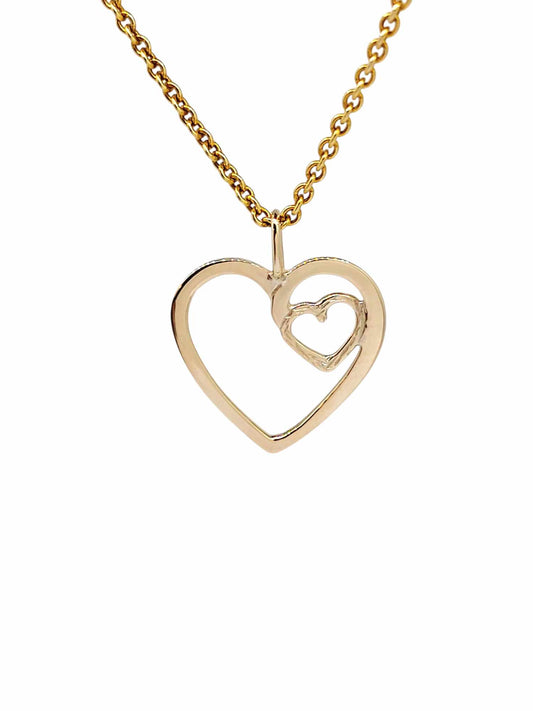 gold heart,hannað og smiðað á Islandi af Montoro Gullsmiði.