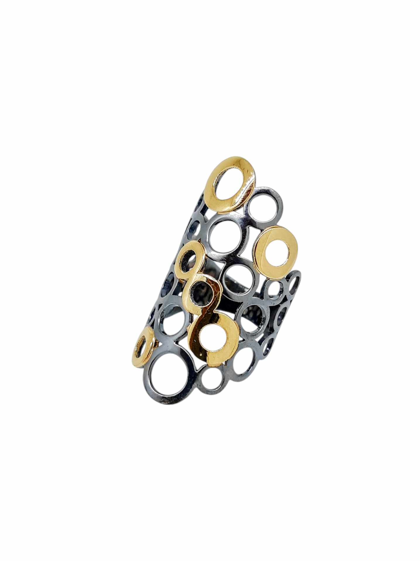 Marquise oxidized & gold,hannað og smiðað á Islandi af Montoro Gullsmiði.