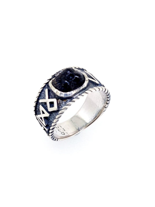 Runes lava ring