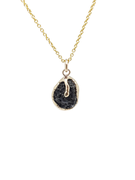 Surtsey gold necklace