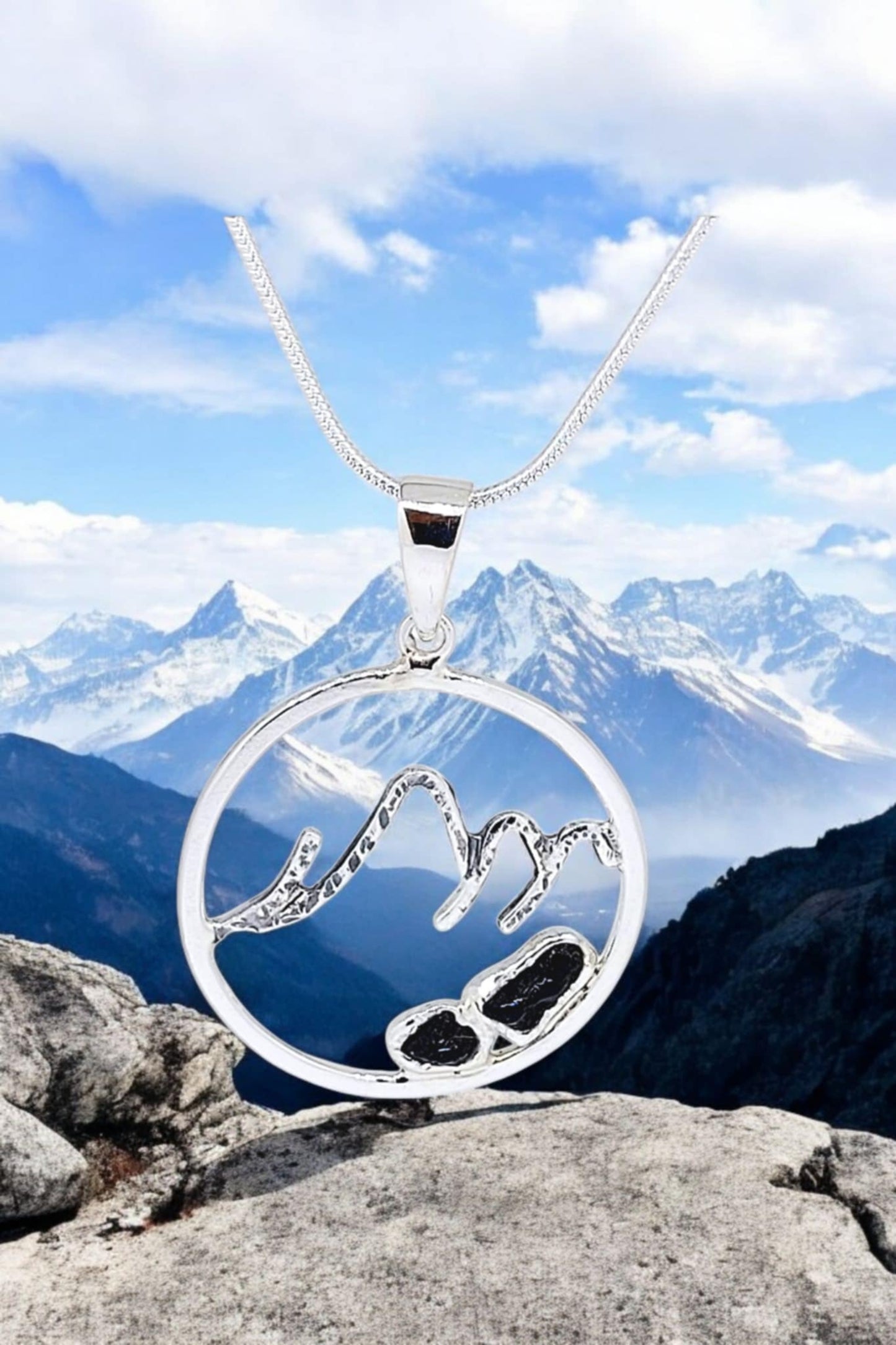 Vestrahorn necklace