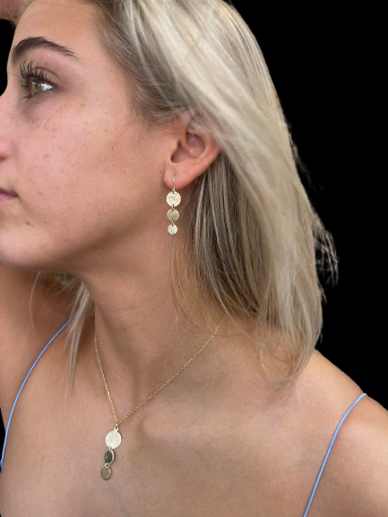 Lagoon gold earrings