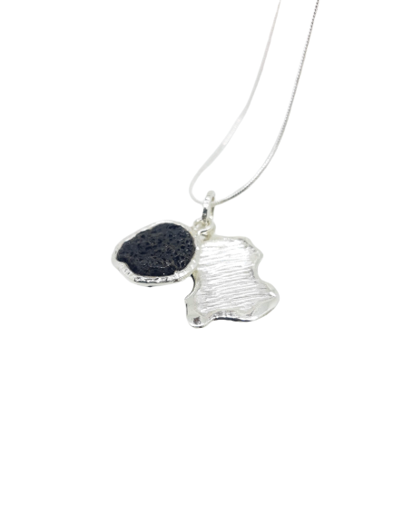 Þingvellir lava necklace